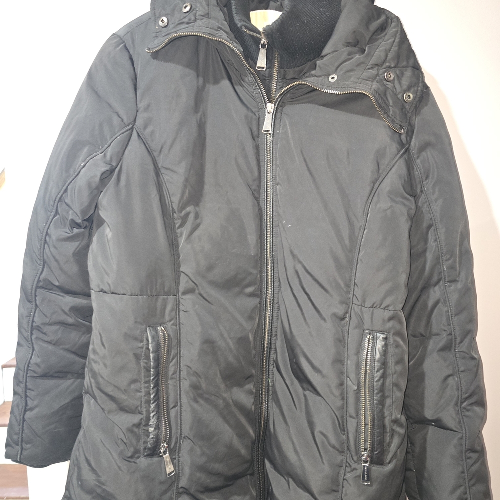 Michael KORS Women's Black Puffer Jacket